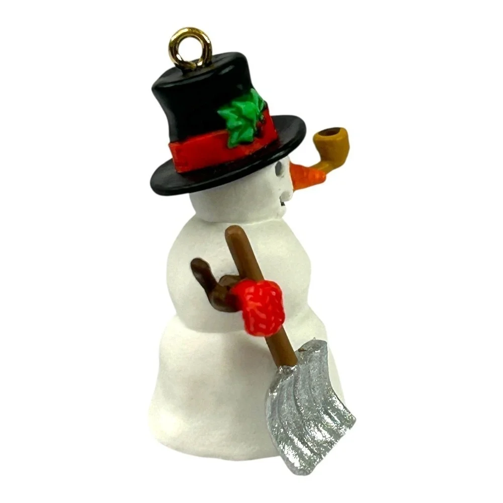 Hallmark HOLIDAY FLURRIES Mini‎ Keepsake Ornament Series #2 2000 Snowman